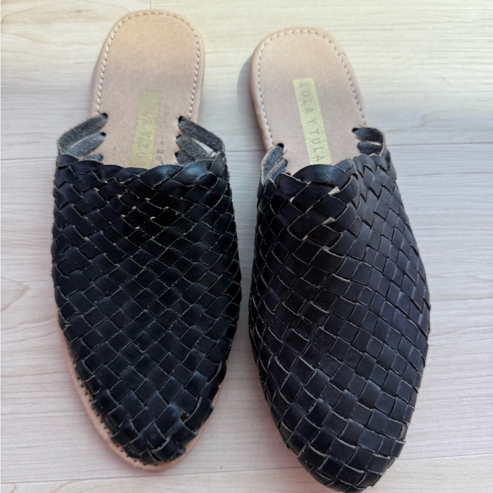 Lola Y Tula Handwoven Leather Slides Size 9 - Picture 8 of 10